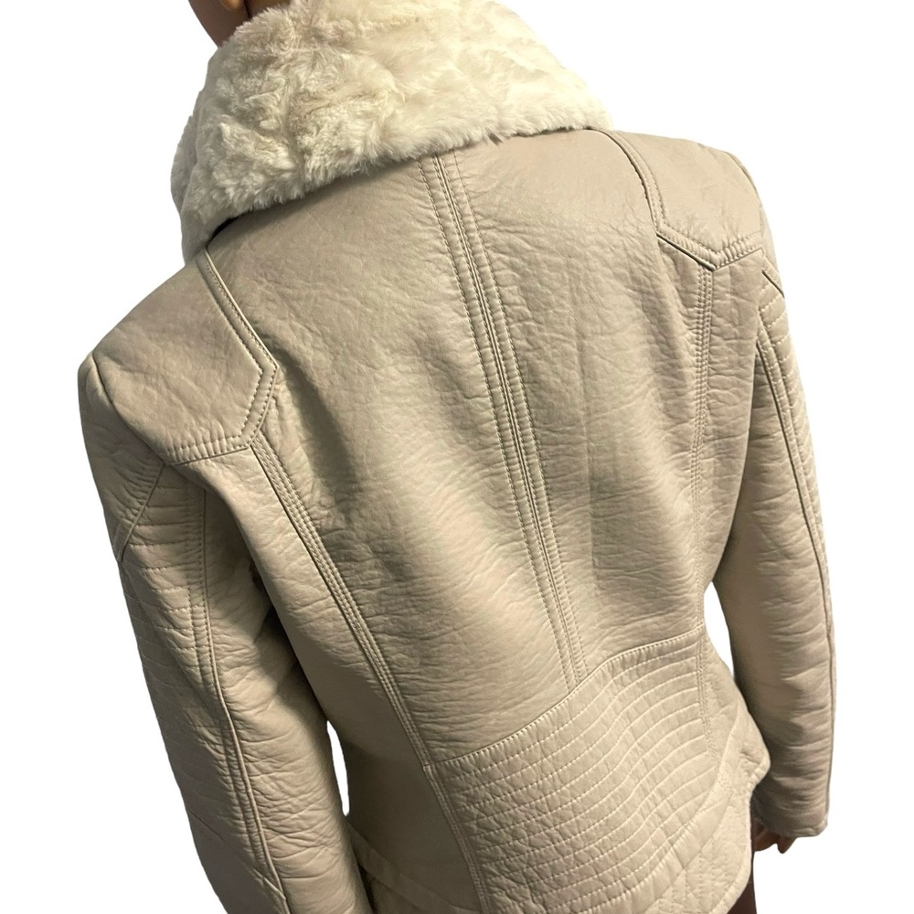 GUESS Jacket - Picture 8 of 11